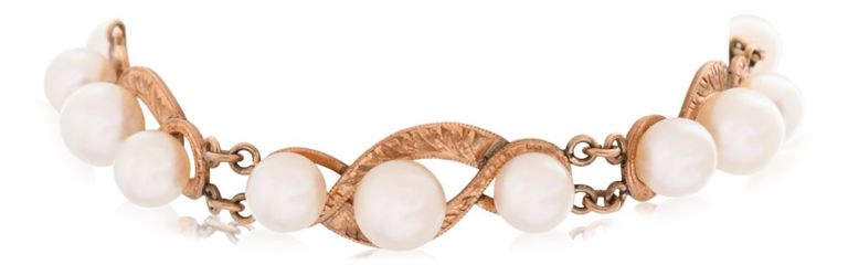 14k yellow gold and Akoya pearl bracelet
