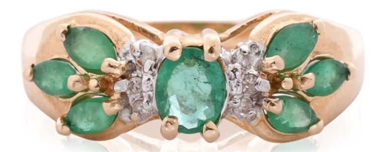 14k yellow gold emerald and diamond ring