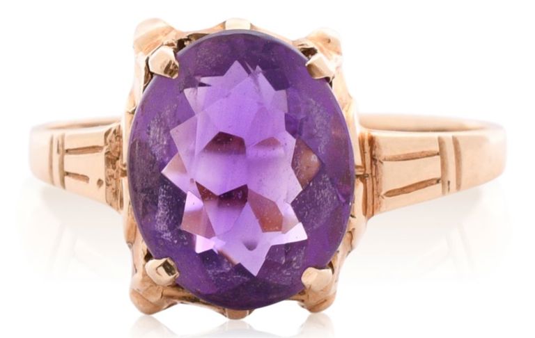 10k yellow gold and amethyst ring