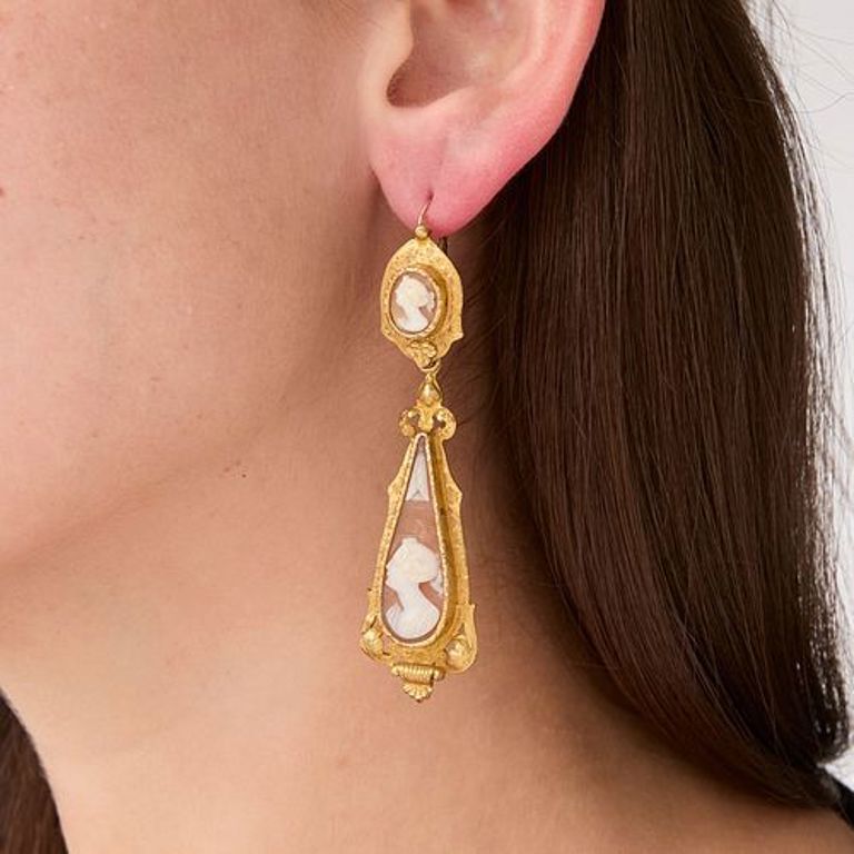 Antique gold plated cameo earrings with shell profile