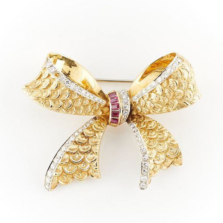 18k yellow gold and white gold diamond brooch
