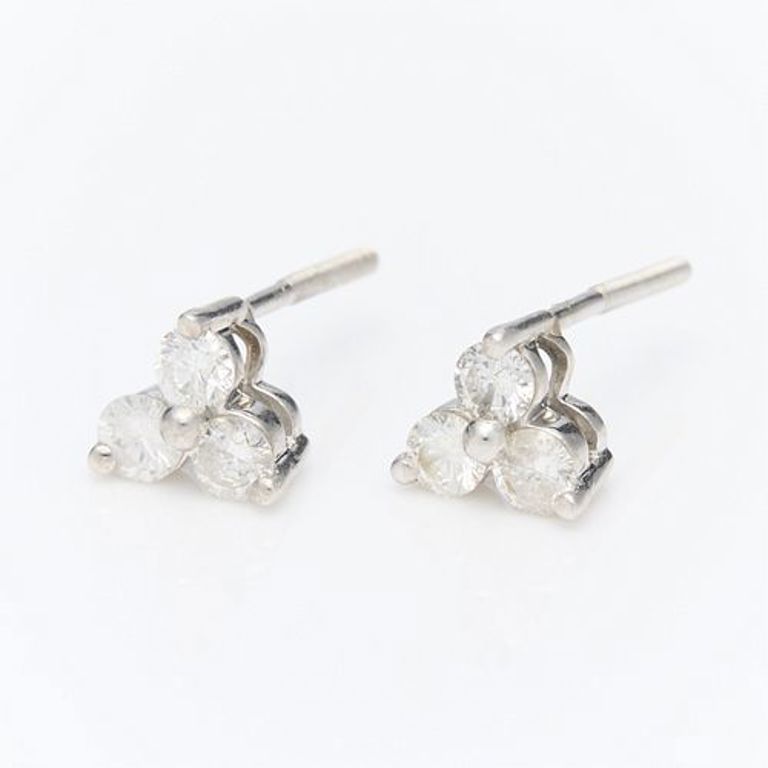 14k white gold diamond earrings