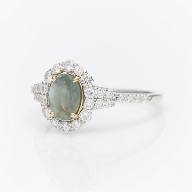 Yellow gold and platinum halo alexandrite ring
