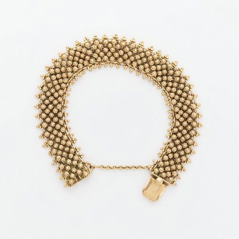 Gold strap bracelet
