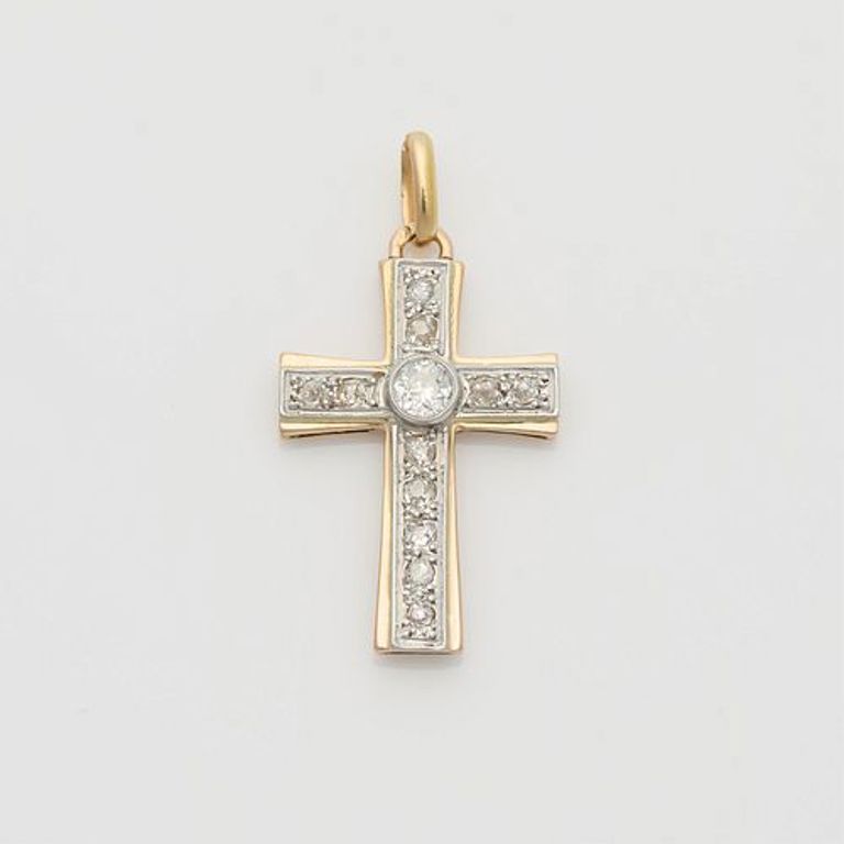 14k gold diamond pendant
