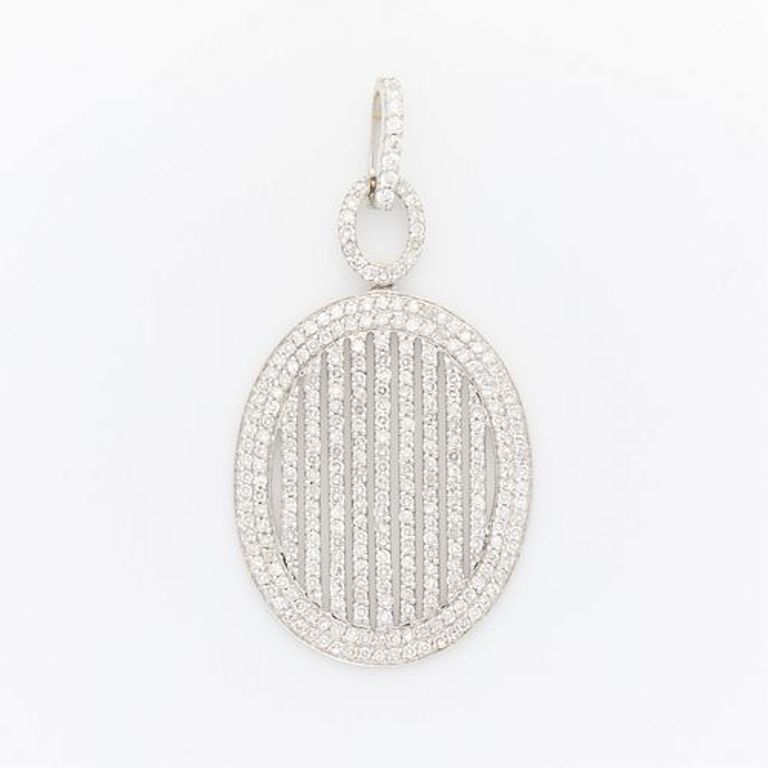 14k white gold diamond pendant