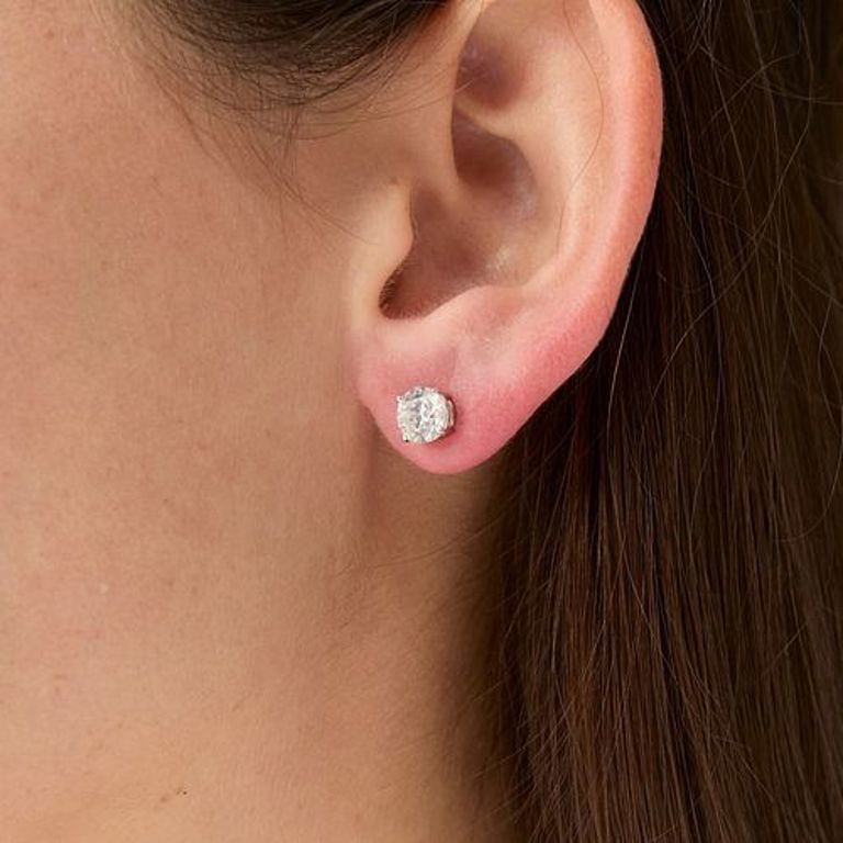 14k white gold diamond studs