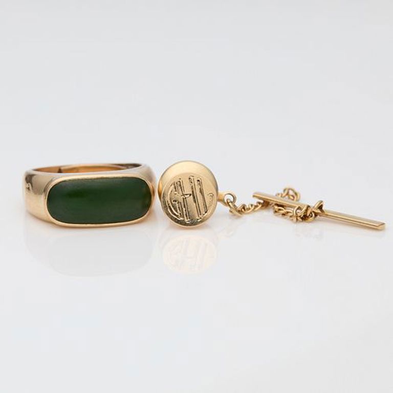 14k yellow gold men’s ring with jade and tie tack
