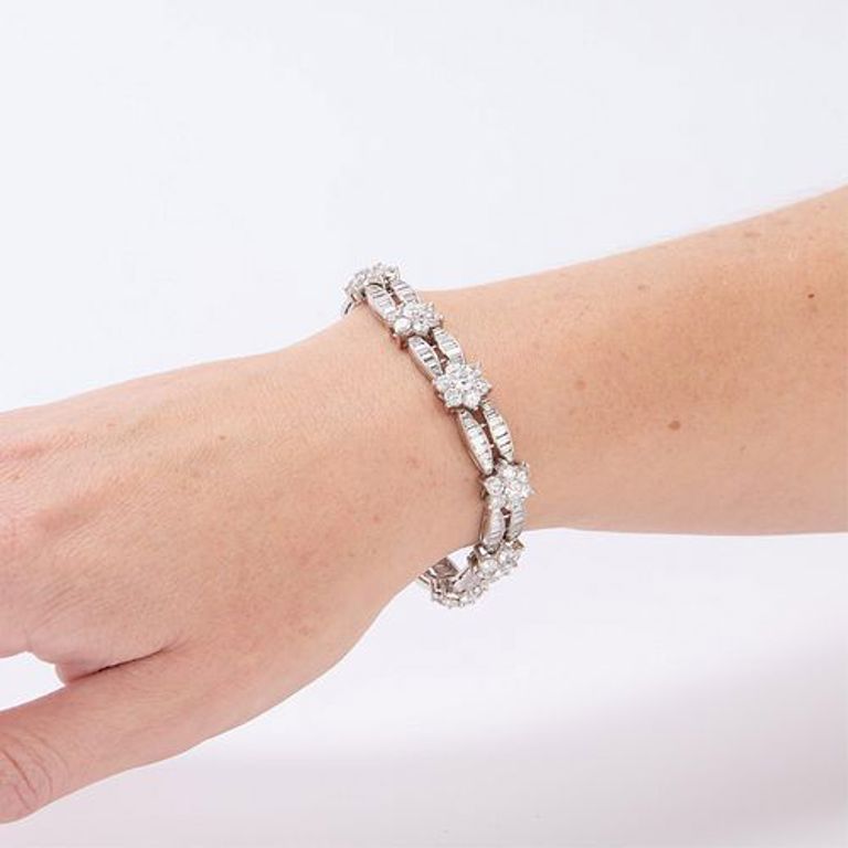 18k white gold diamond bracelet