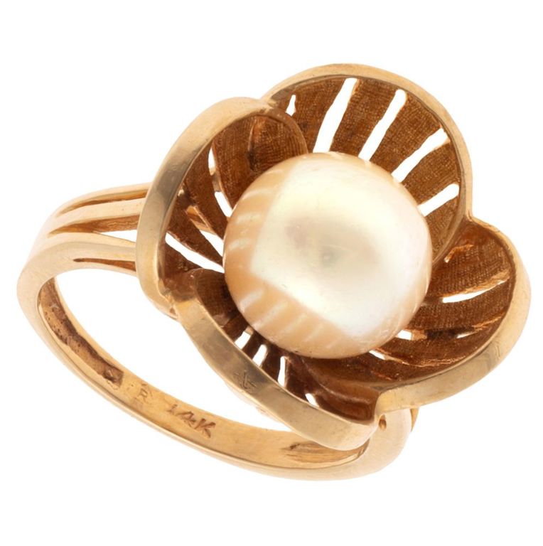 14k yellow gold pearl ring
