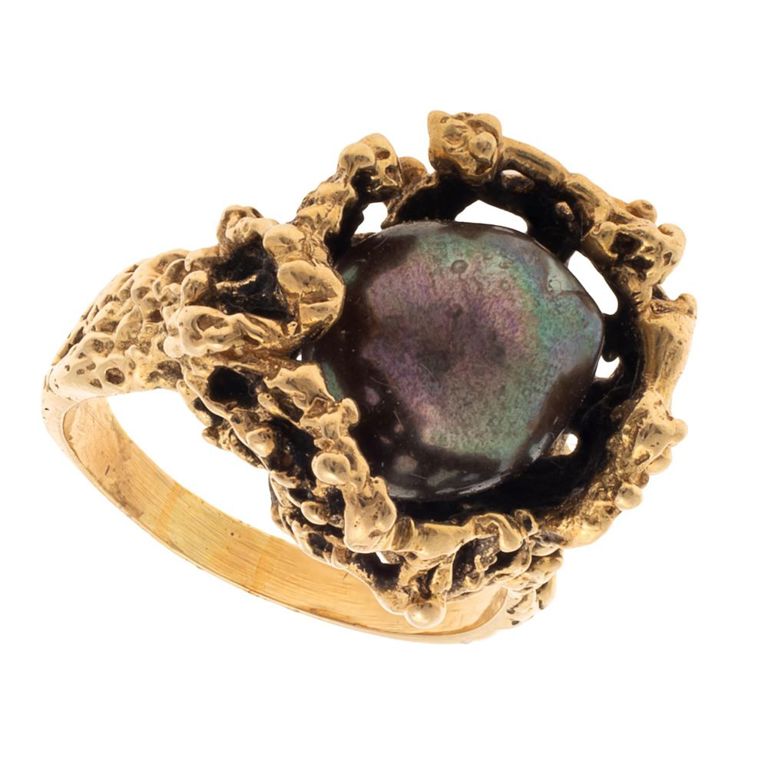 Cultured Tahitian pearl 14k yellow gold ring