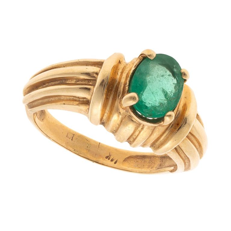 14k yellow gold emeral ring