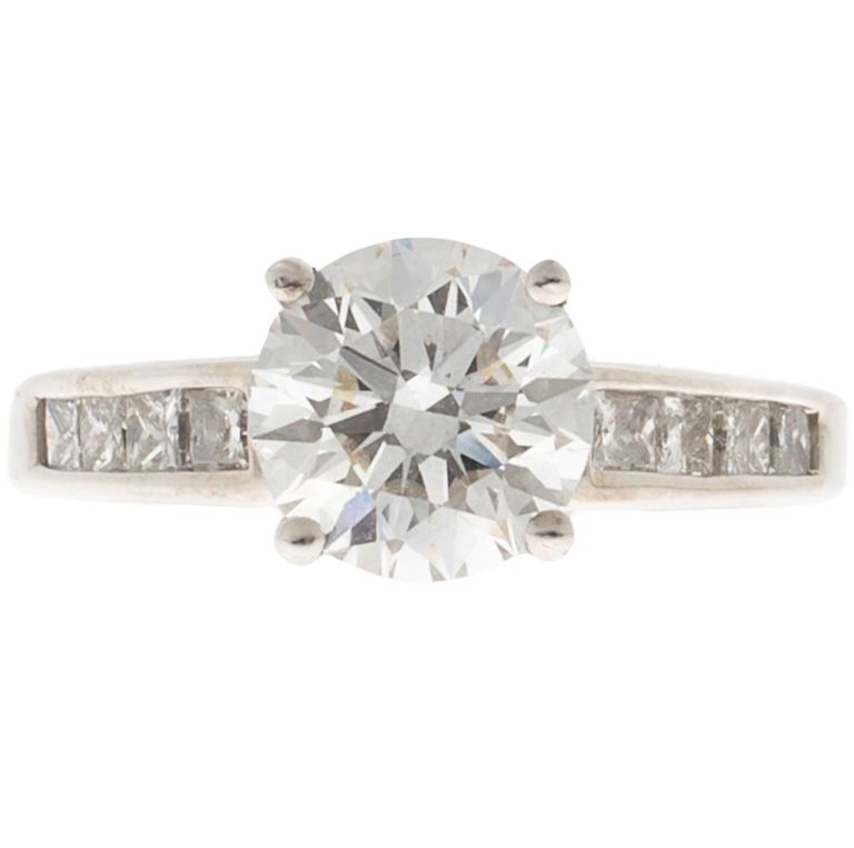 14k white gold diamond ring