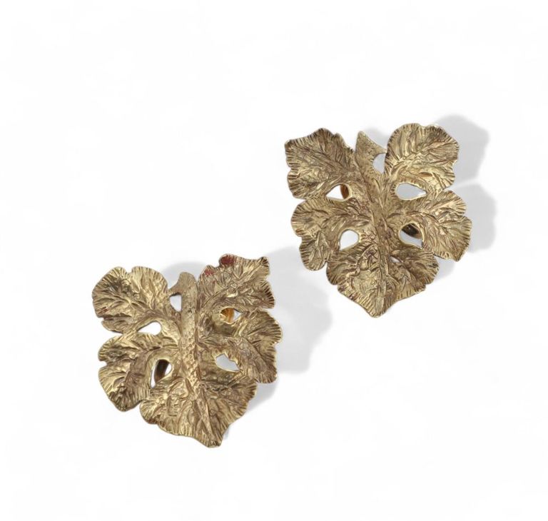 18k gold earrings