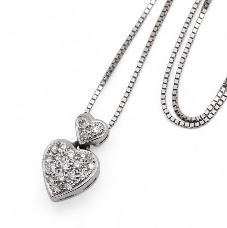 18k white gold diamond double heart pendant necklace