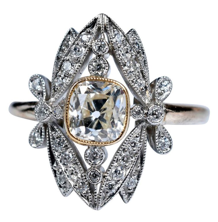 Edwardian 18k white gold and yellow gold diamond ring