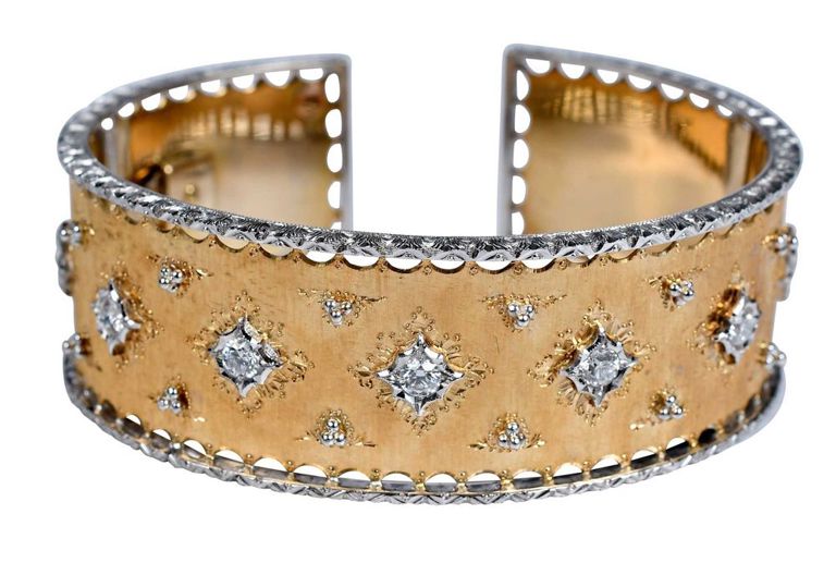 18k gold Buccellati diamond cuff bangle