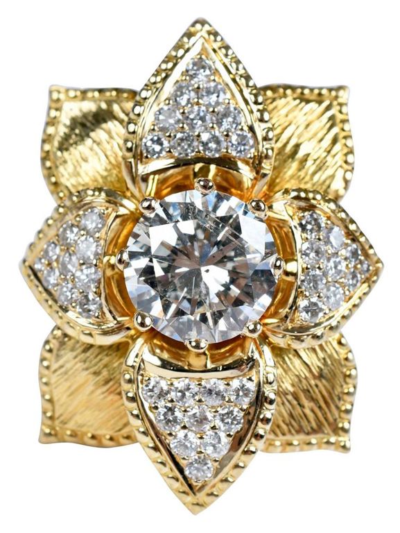 Yellow gold cocktail diamond ring