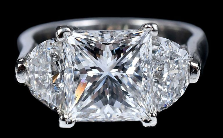14k white gold diamond ring