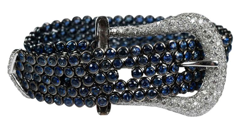 White gold hinged sapphire bracelet
