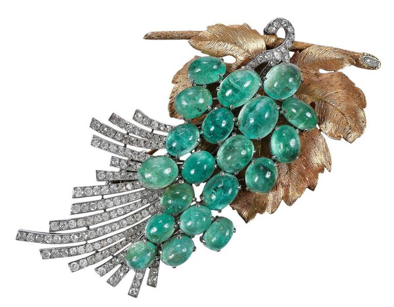 Vintage 18k yellow gold and white gold emerald brooch