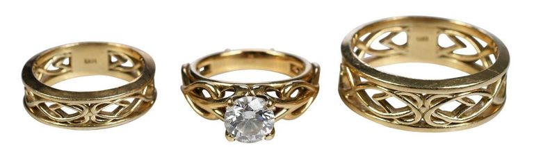 Celtic engagement and wedding band set