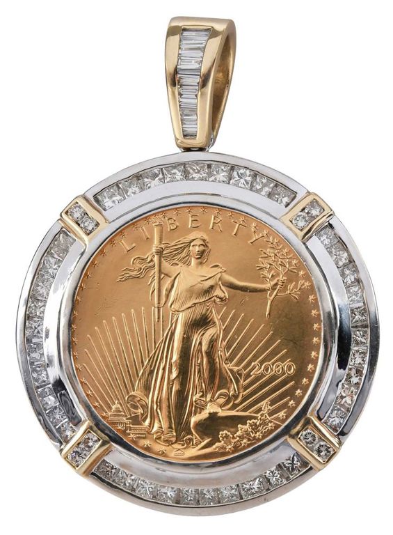 14k white gold and yellow gold diamond pendant