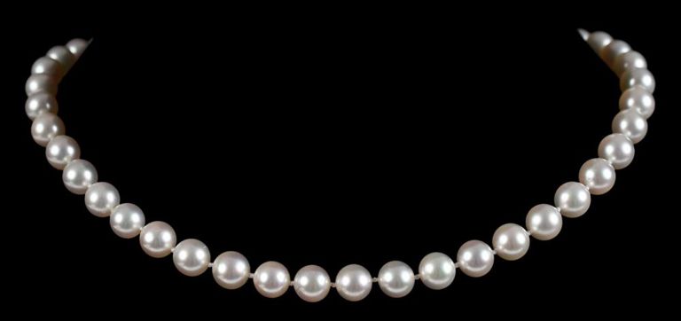 Yellow gold pearl jewelry set