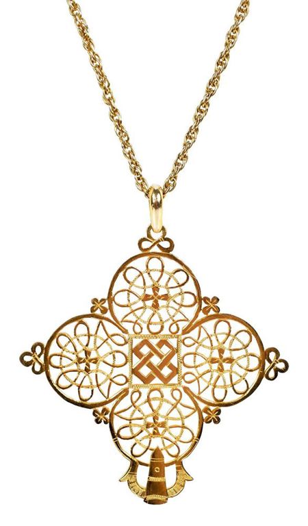 18k yellow gold openwork pendant and rope chain