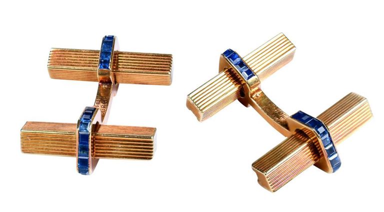 Yellow gold sapphire cufflinks