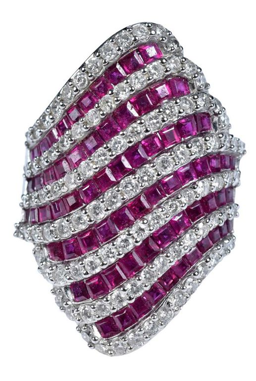 18k white gold ruby ring