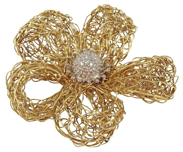 18k gold wire net diamond flower brooch