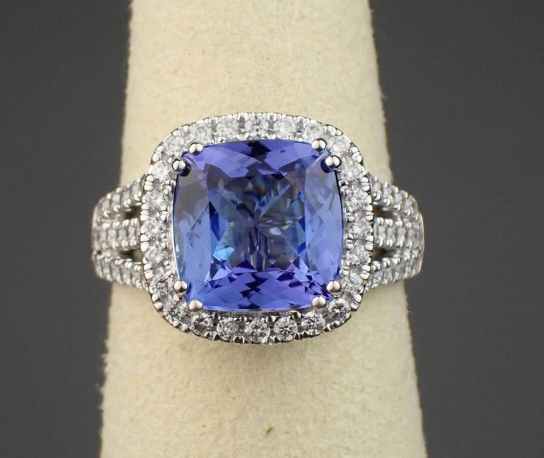 14k white gold tanzanite and diamond ring