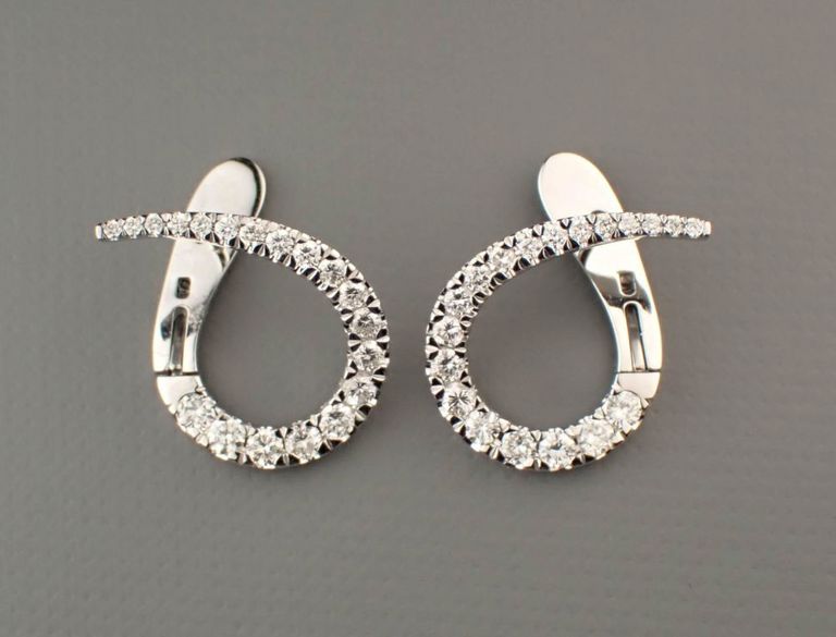 14k white gold diamond earrings
