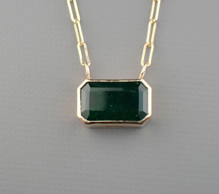 14k yellow gold emerald necklace