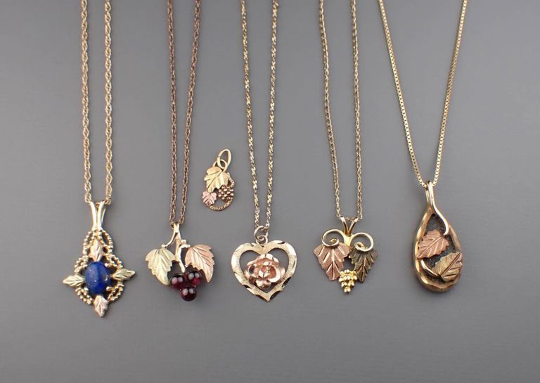 Black Hills gold jewelry set