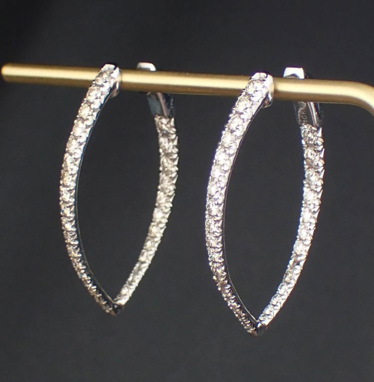10k gold hoop diamond earrings