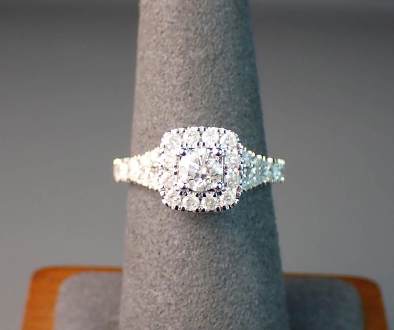 14k white gold diamond ring