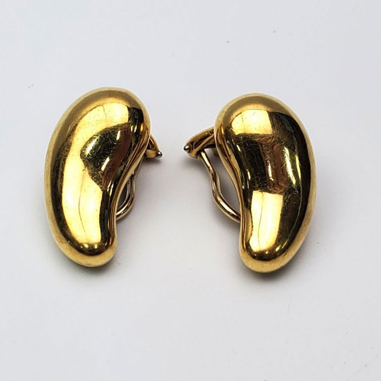 18k gold Tiffany & Co Elsa Peretti tear drop earrings