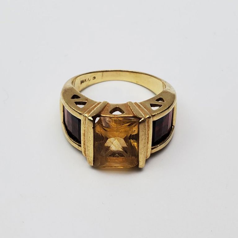 Vintage 14k gold semi precious stones ring