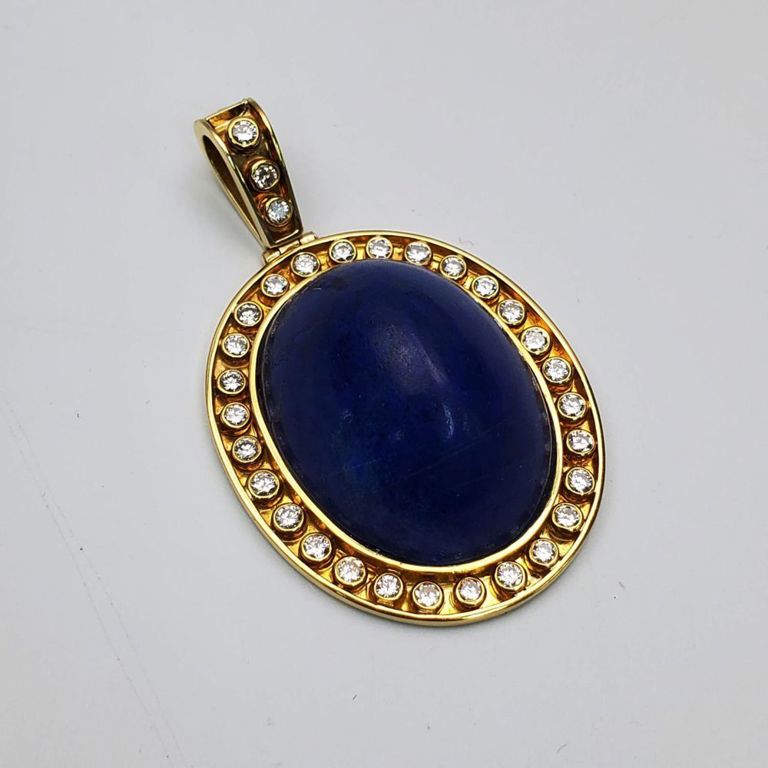 18k gold diamond pendant