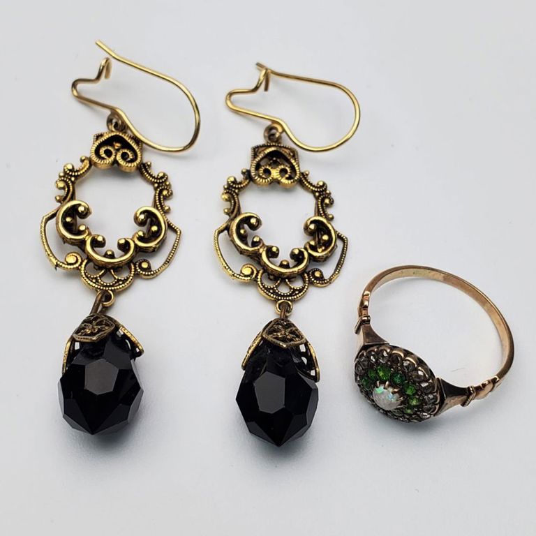 14k gold chandelier earrings and antique diamond opal ring