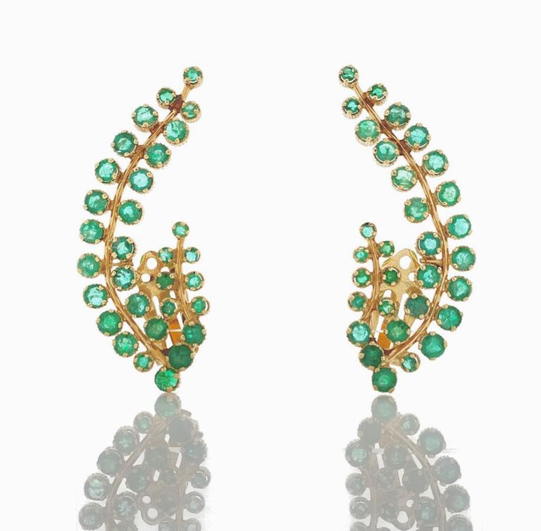 18k yellow gold emerald earrings