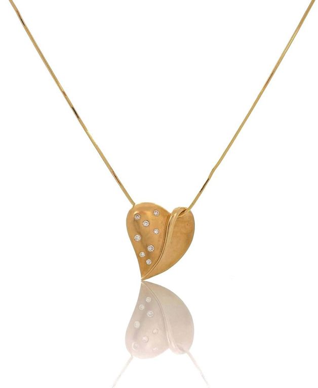 14k yellow gold diamond heart pendant necklace