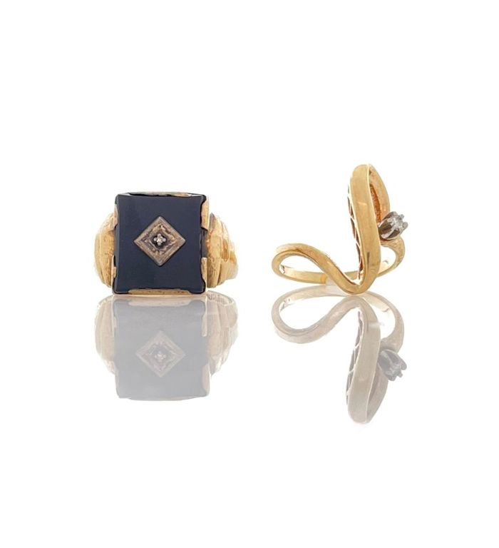 Lot of 2 10k yellow gold diamond onyx rings