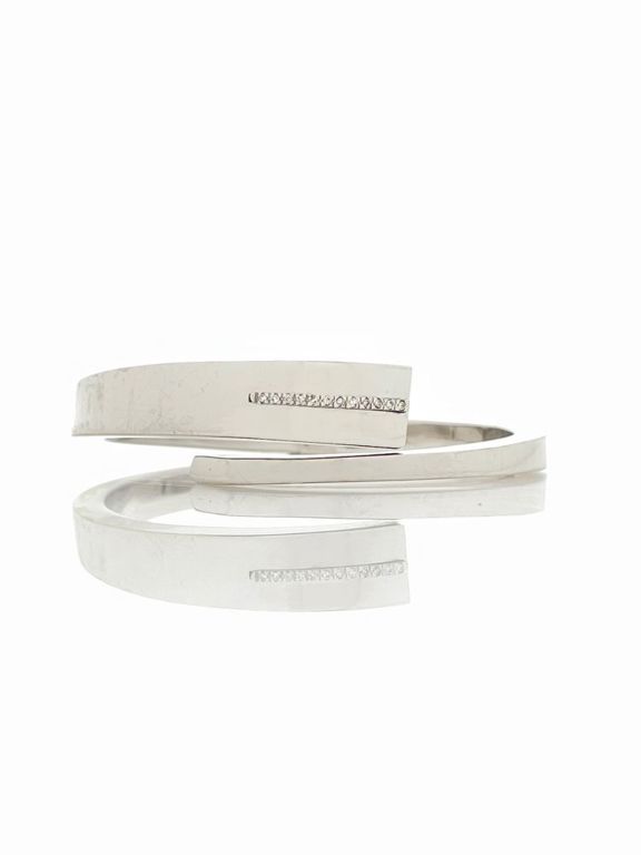 14k gold bypass diamond bracelet