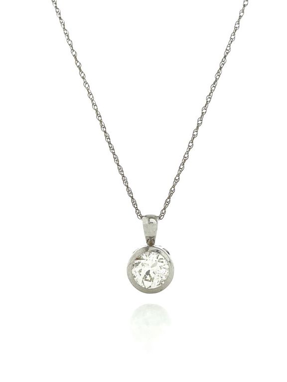 14k white gold diamond solitaire pendant necklace