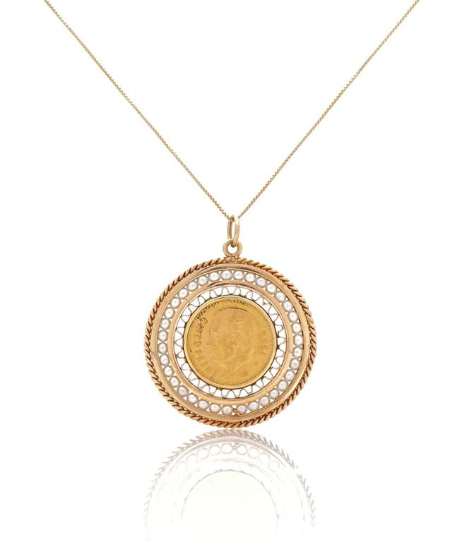 14 yellow gold coin pearl pendant