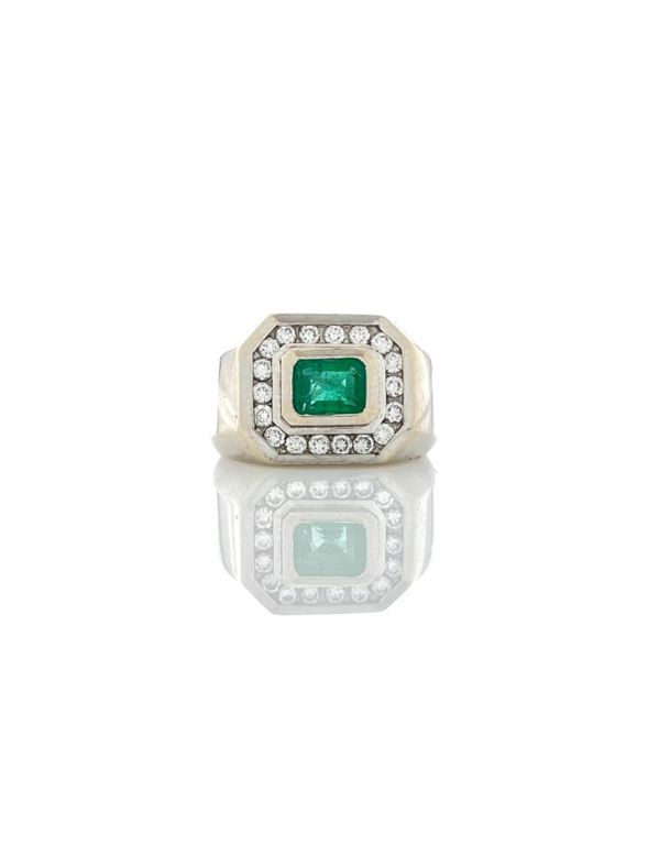 14k white gold emerald and diamond ring