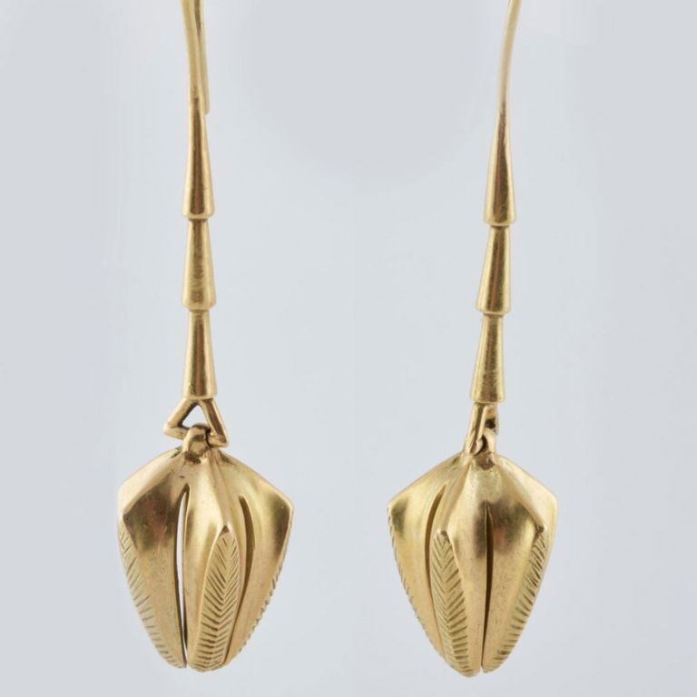 18k gold earrings